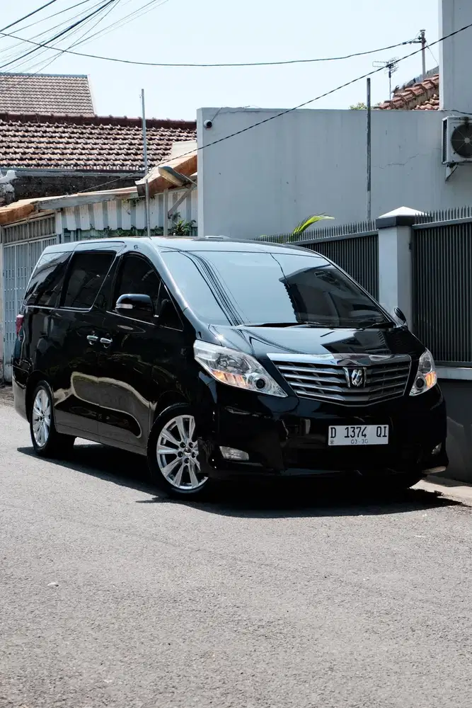 Toyota Alphard 2.4 X AT 2010
Antik istimewa
