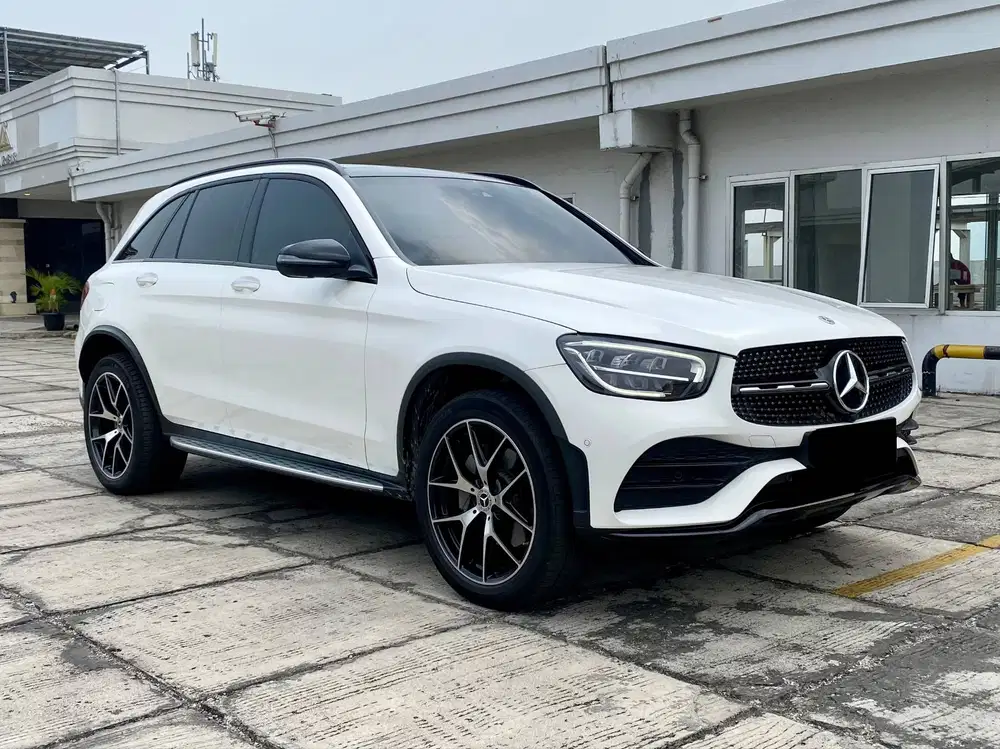 Mercedes-Benz GLC200 2.0 Night Edition AMG Line 2022