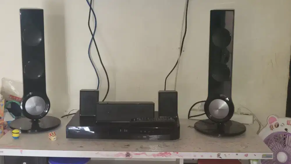Home Theater Samsung HT-J5130HK 5.1 CH 1000W