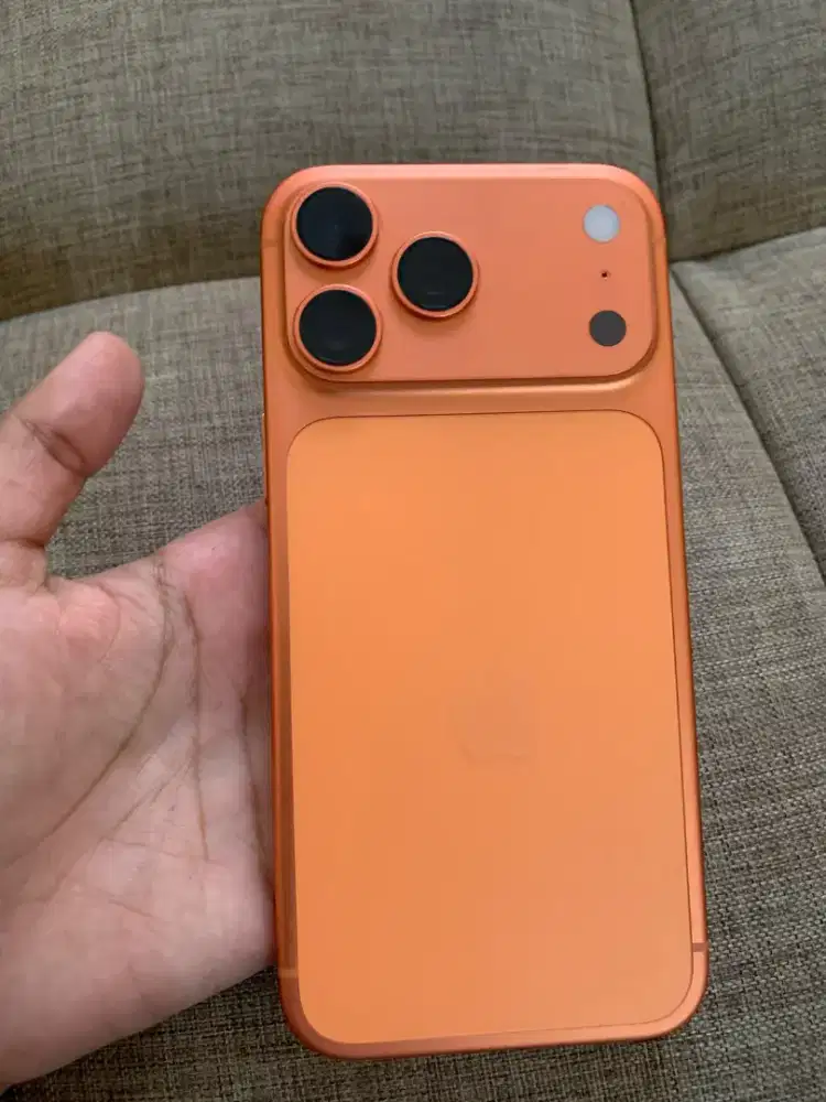 iPhone 17 Pro Max 256GB Cosmic Orange - BH 94% Mulus Fullset