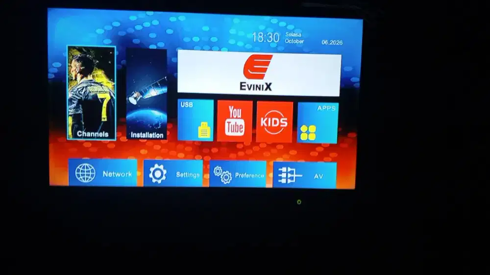 TV LED 32 Toshiba +setop box+remot tinggal pake