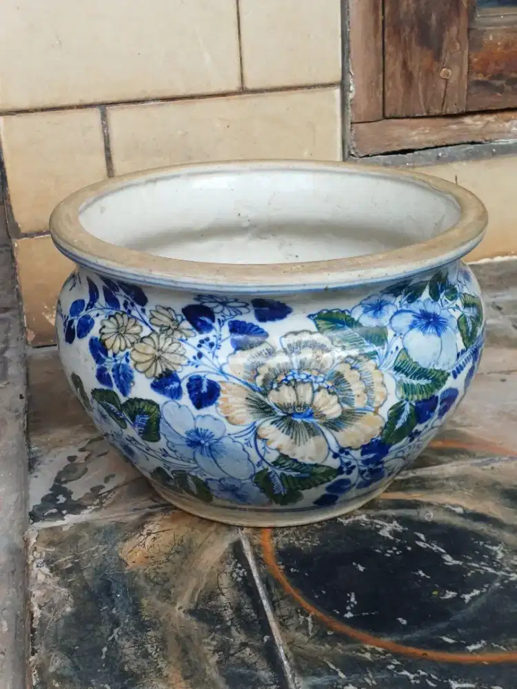 Guci cina antik