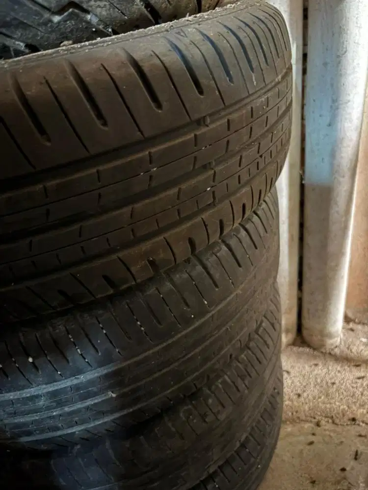 Ban Mobil Dunlop Enasave EC300+ 185/65 R15 2023 4 ban