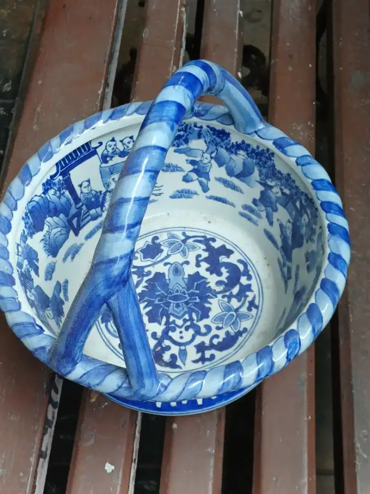 Keramik tempat buah