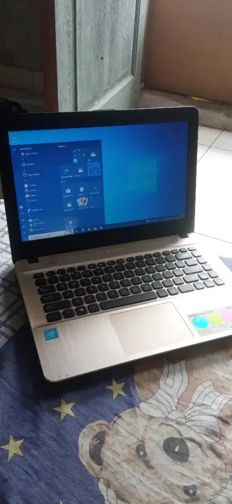 ASUS X441S second