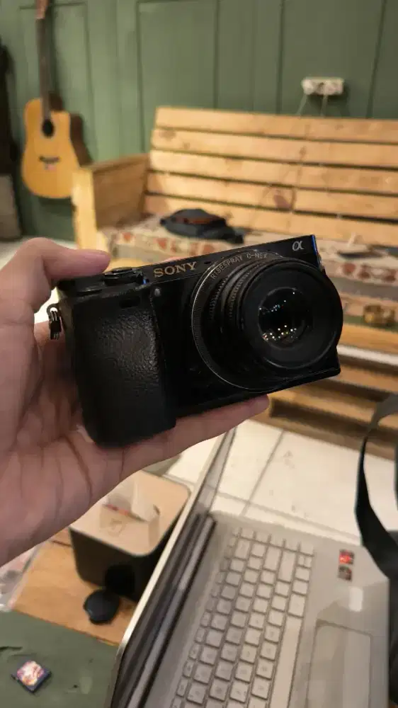 Sony A6000 + lensa fix 35mm f 1.6 NEGO