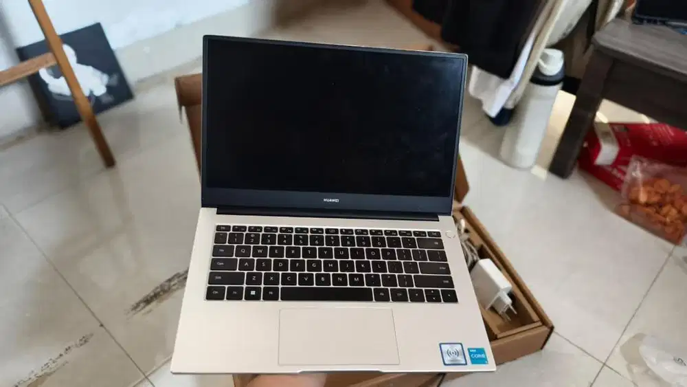 Laptop Huawei D14
