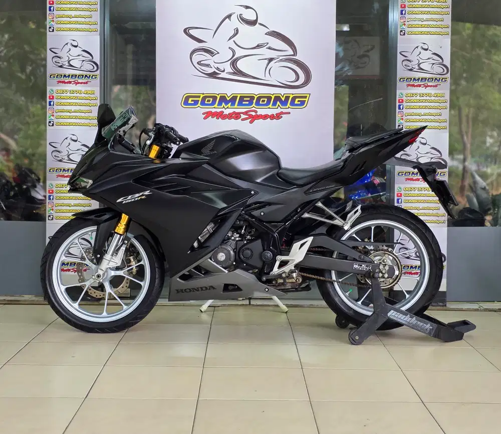 HONDA CBR 150R ABS 2023