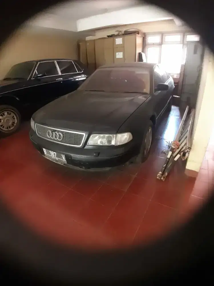 Audi A8 4.2 Quattro Tahun 1996