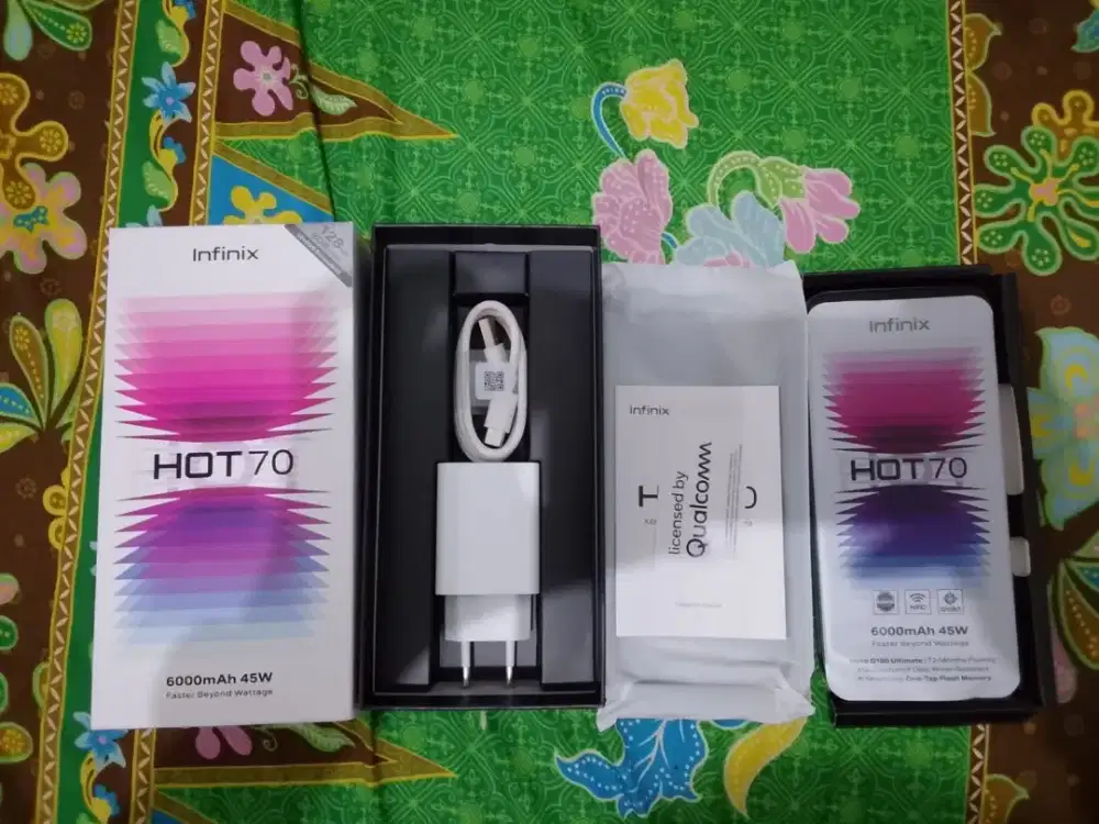 Infinix Hot 70 Ram 4+4/128 GB