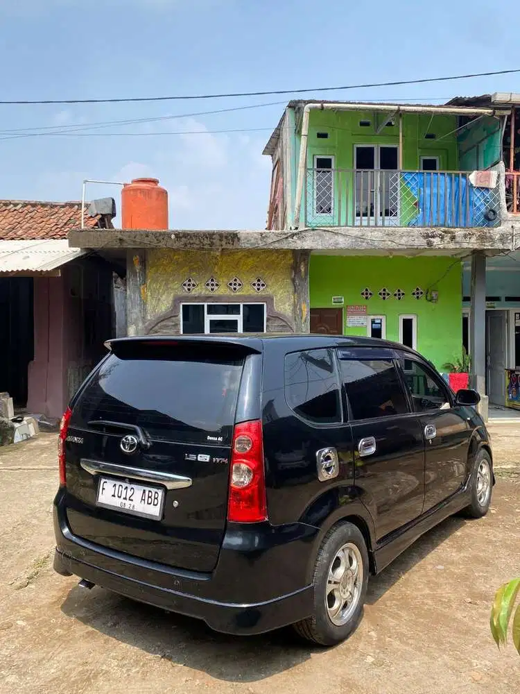Toyota Avanza 2008 Bensin