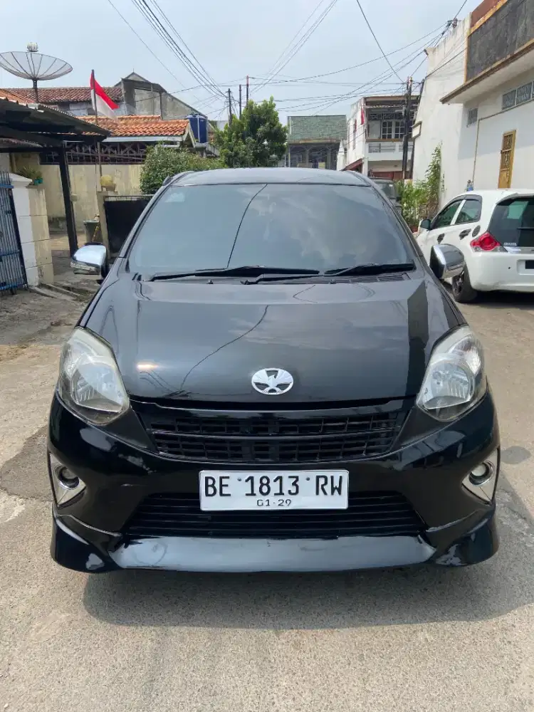 Toyota agya trd tangan pertama dari baru super mulus