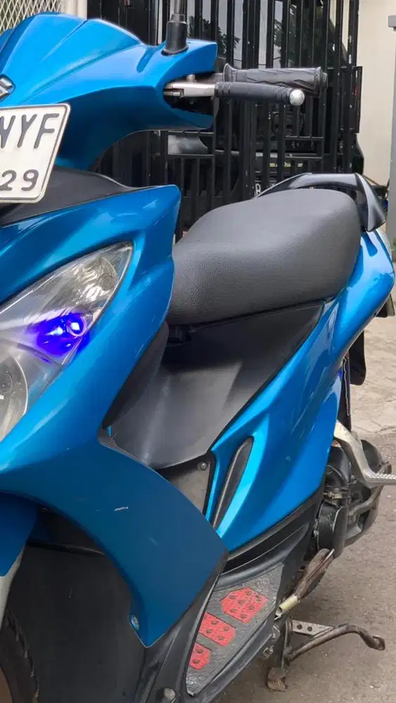 Suzuki skydrive 125 / 2011 Biru