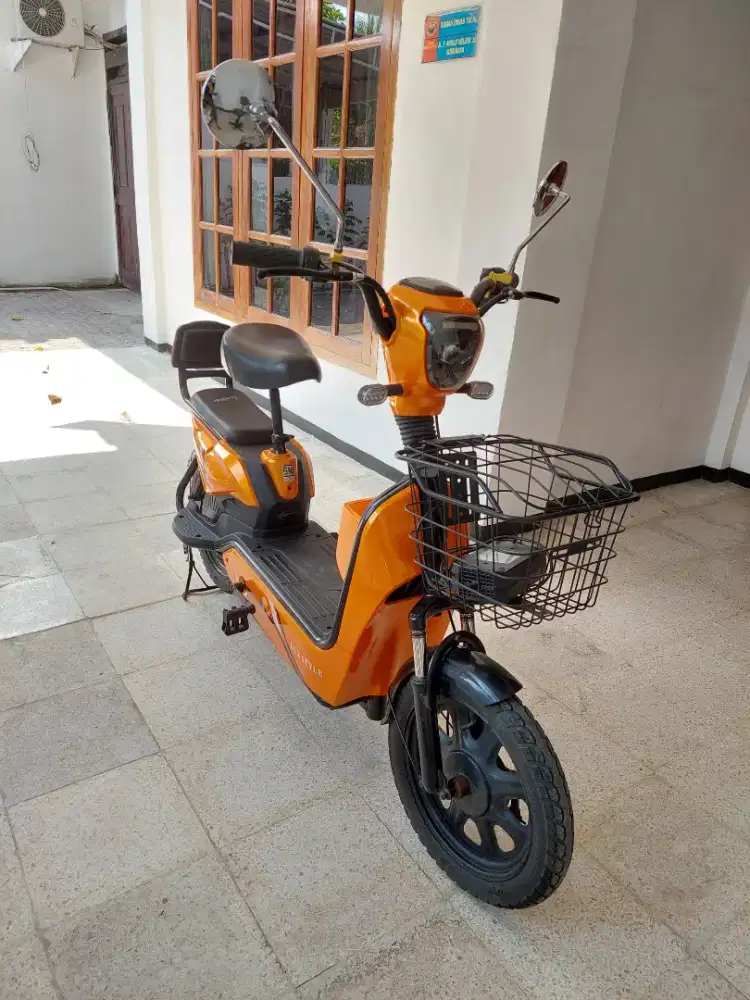 Sepeda Listrik Merk Sunrace Normal