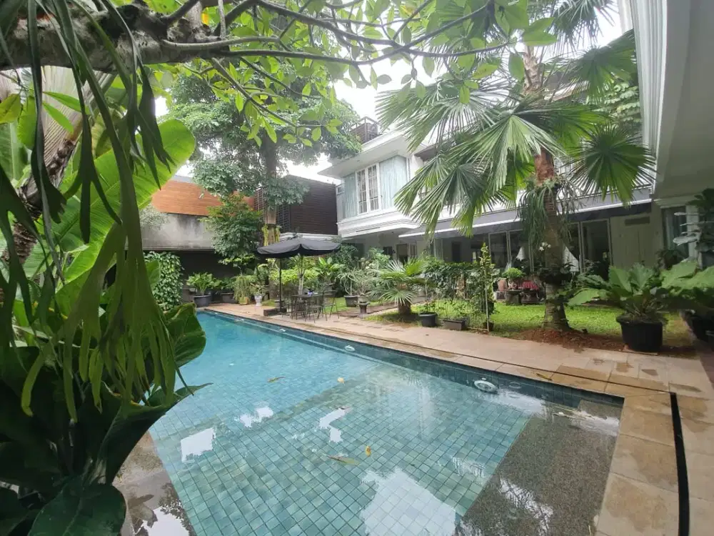 Dijual Rumah Mewah Tanah Luas di Menteng Bintaro Jaya Tangsel Dengan Private Room Siap Huni GB-6964