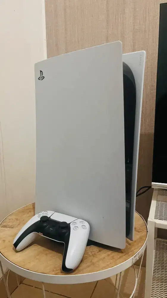 SONY Playstation 5 / PS5 / Consosle