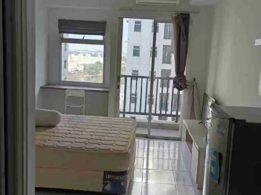 Apartment Ayodhya Residence, studio, fully furnished dan elektronik,
Tower Siena lantai 21,
View timur/modern land/cluster..Tangerang kota..
