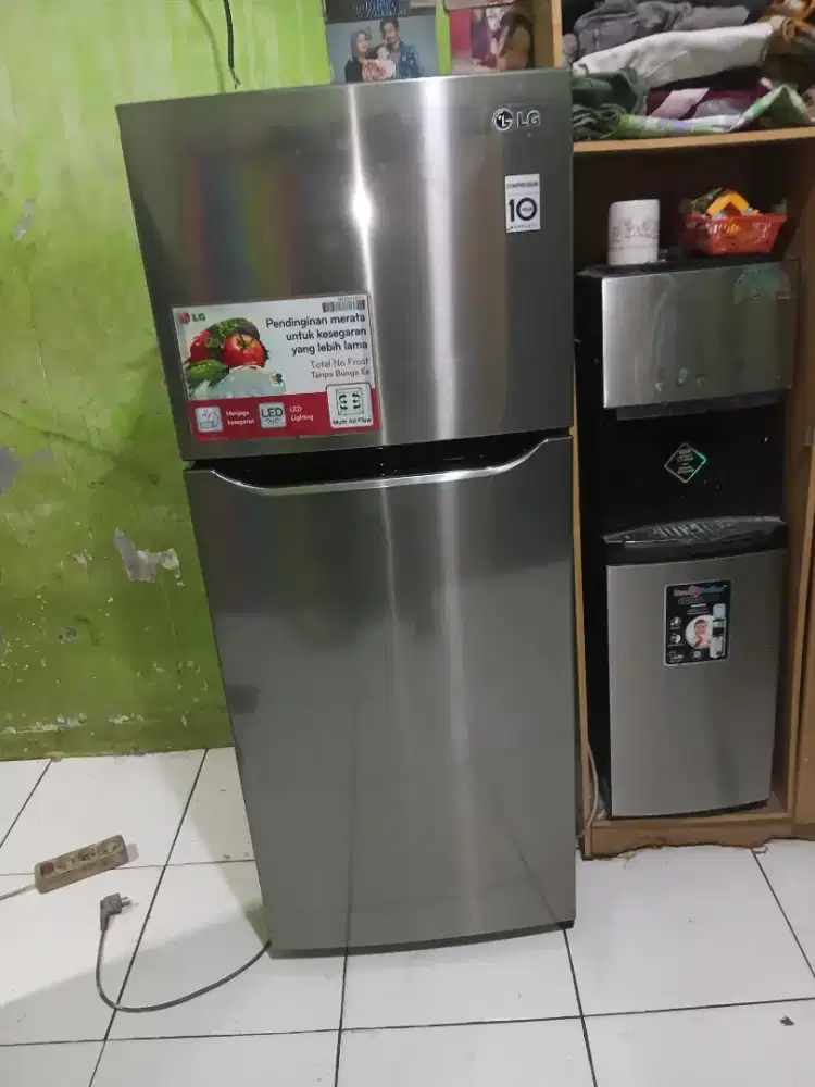 Lg2 pintu kondisi mulus