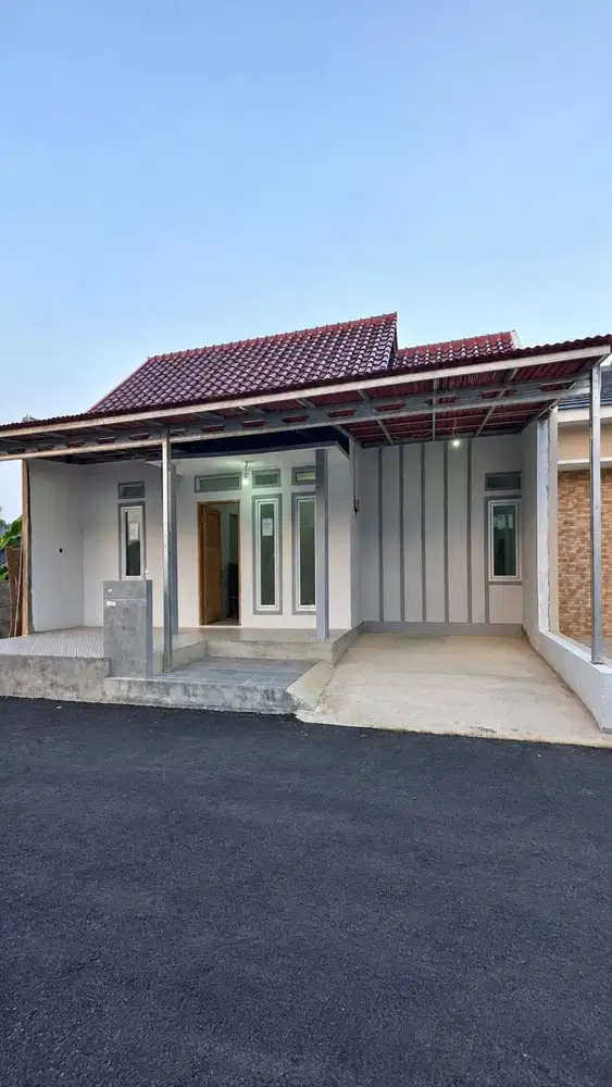 RUMAH DI SEWAKAN DI DALAM CLUSTUR DE FATMAWATI, LIMO, DEPOK