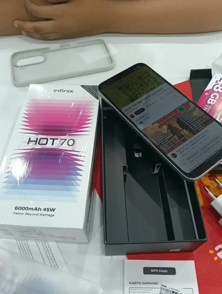 HOT 70 4/128 NFC INFINIX