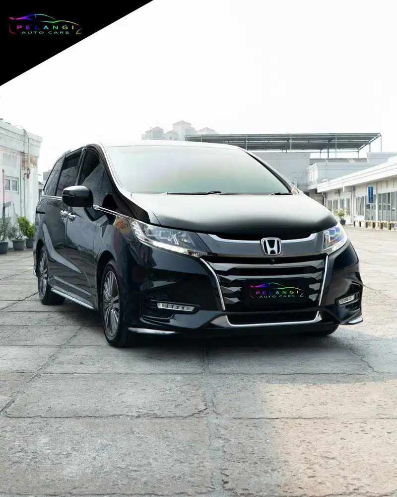 Honda Odyssey Prestige 2018 • Hitam