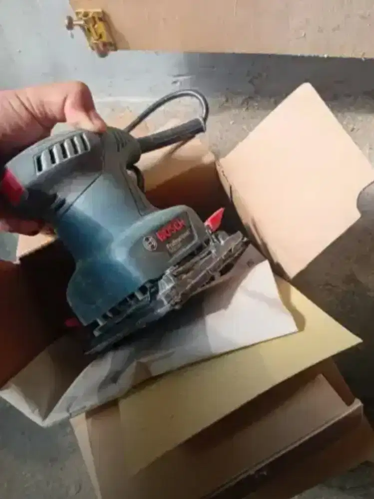 Mesin amplas original bosch