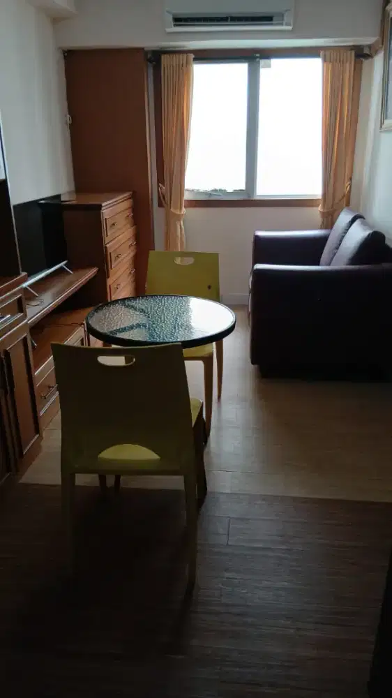 DISEWAKAN : SATU UNIT DI APARTEMENT GATEWAY