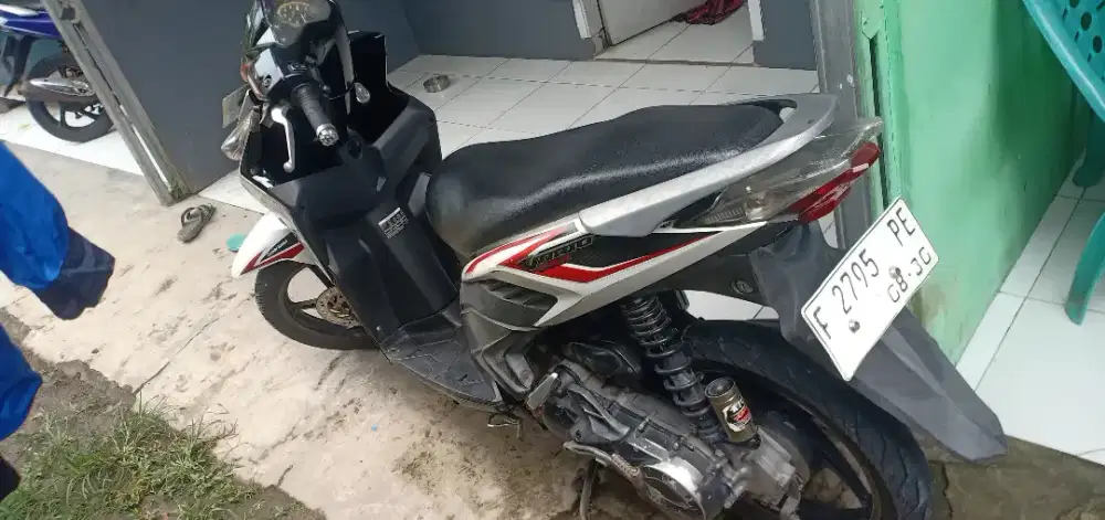 Vario tahun 2012