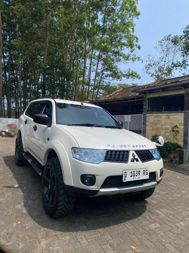 Pajero sport exceed diesel matic 2011