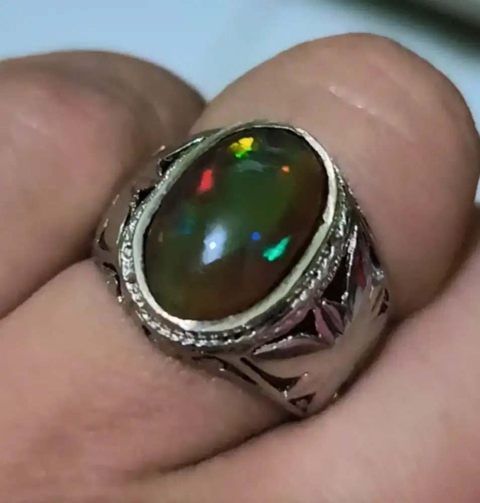 Kalimaya black opal