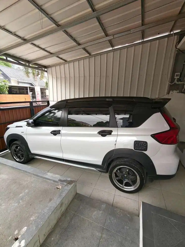 Suzuki XL7 2023 Bensin