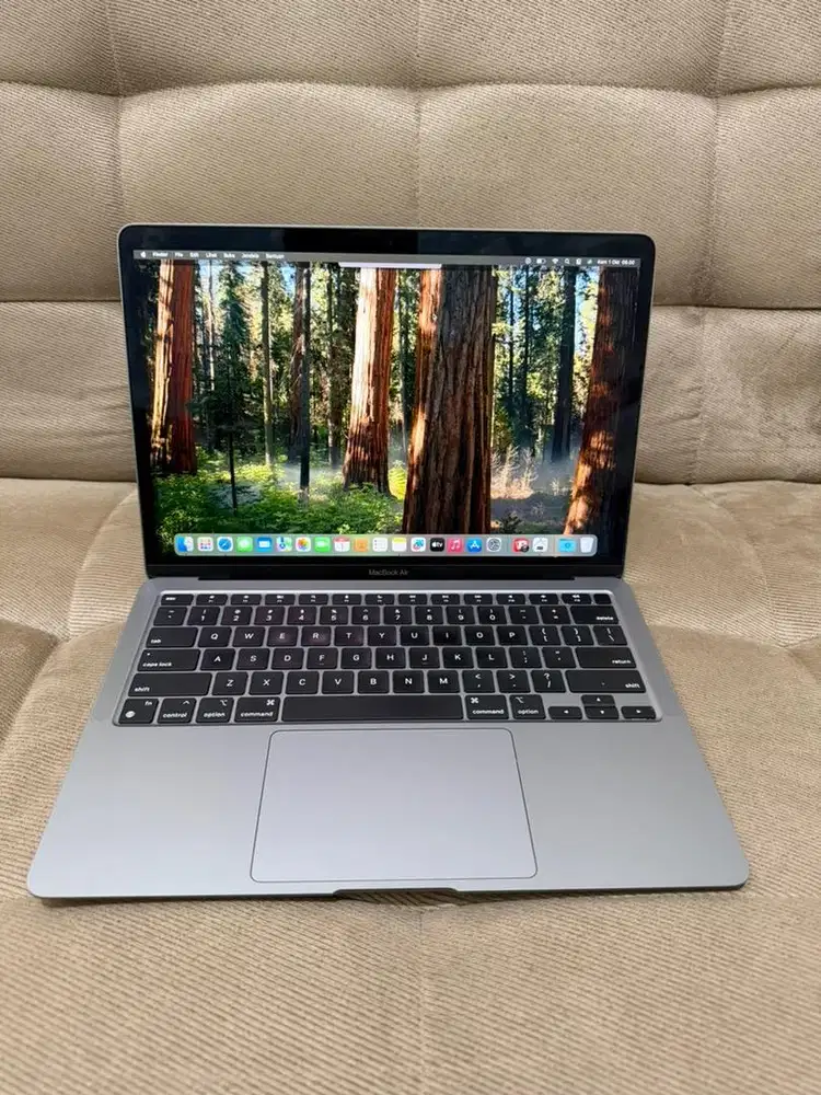 Macboock M1 8/256 ex ibox