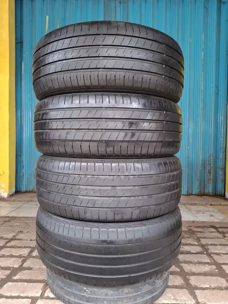 Ban 235/55 R18 Dunlop sp sport lm705