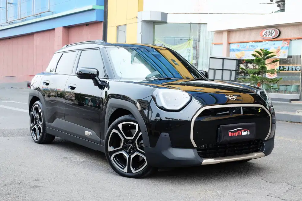 2024 MINI Cooper SE ELECTRIC EV Aceman Hatchback Like new odo 1rb