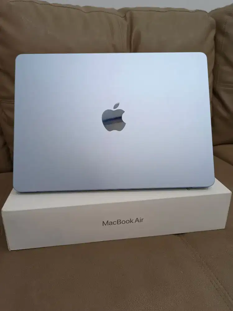 macBook Air M4 13inch 16/256Gb, SkyBlue iBox