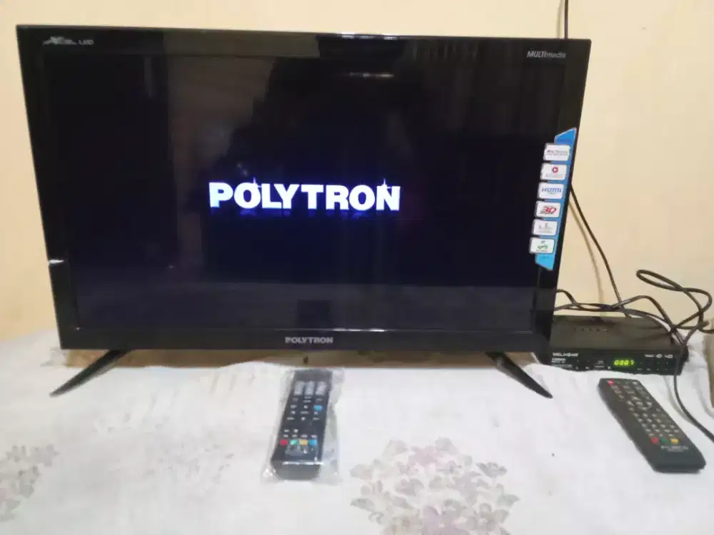 TV LED POLYTRON 24 INCH PLUS STB & REMOTE ORI NORMAL NOMINUS MULUS GAN