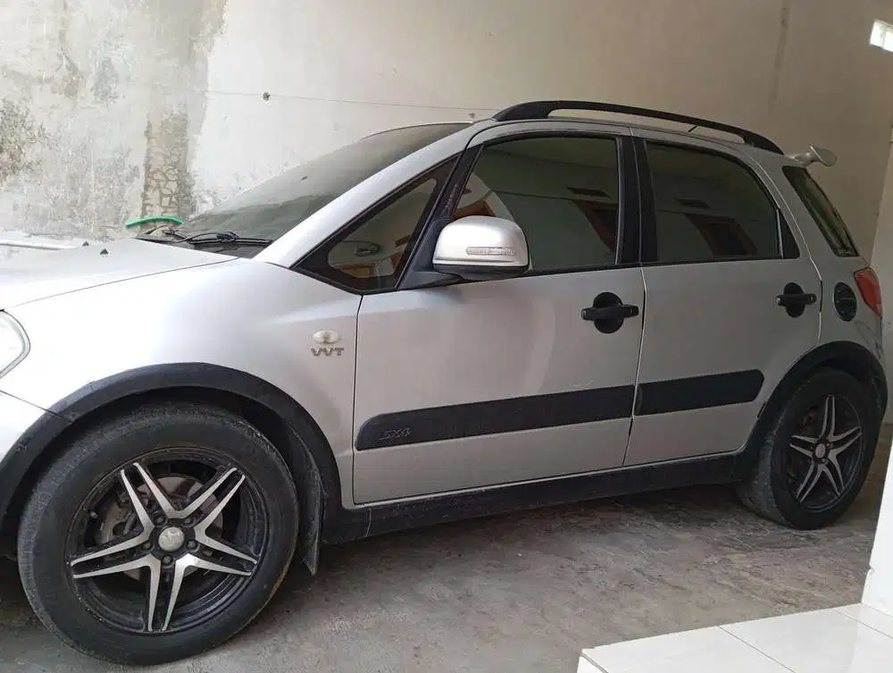 Suzuki SX4 2012 Bensin