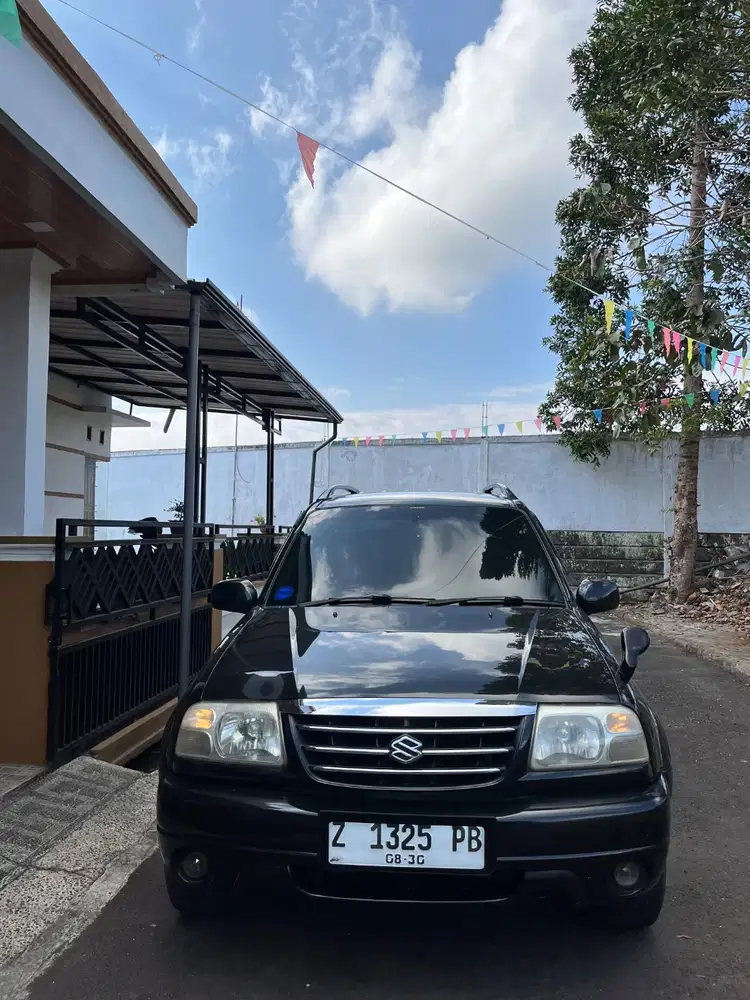 ESCUDO 2.0i 2005 orian lengkap milik pribadi