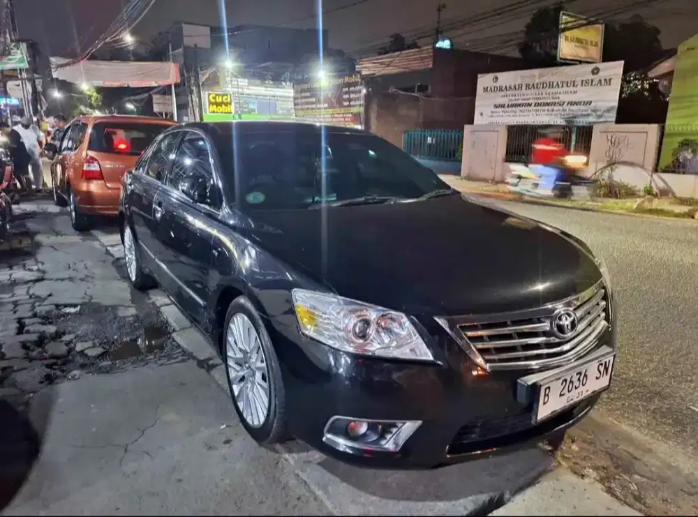 Toyota Camry 2.4V AT 2011