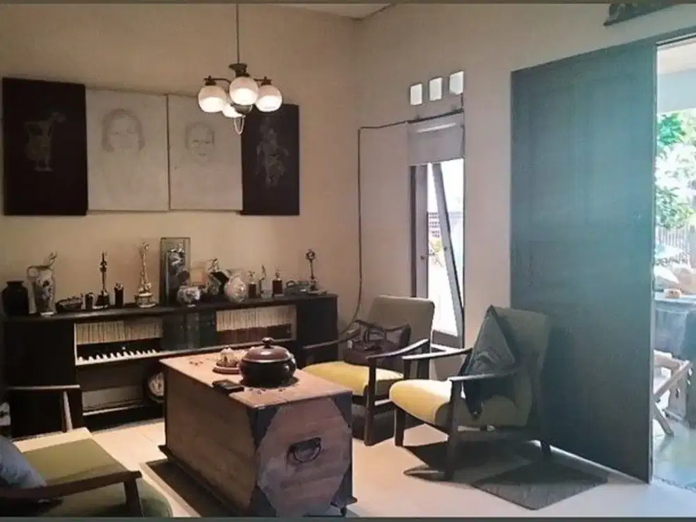Dijual Rumah 2LT di Bona Indah, Lebak Bulus dengan akses strategis di Jakarta Selatan