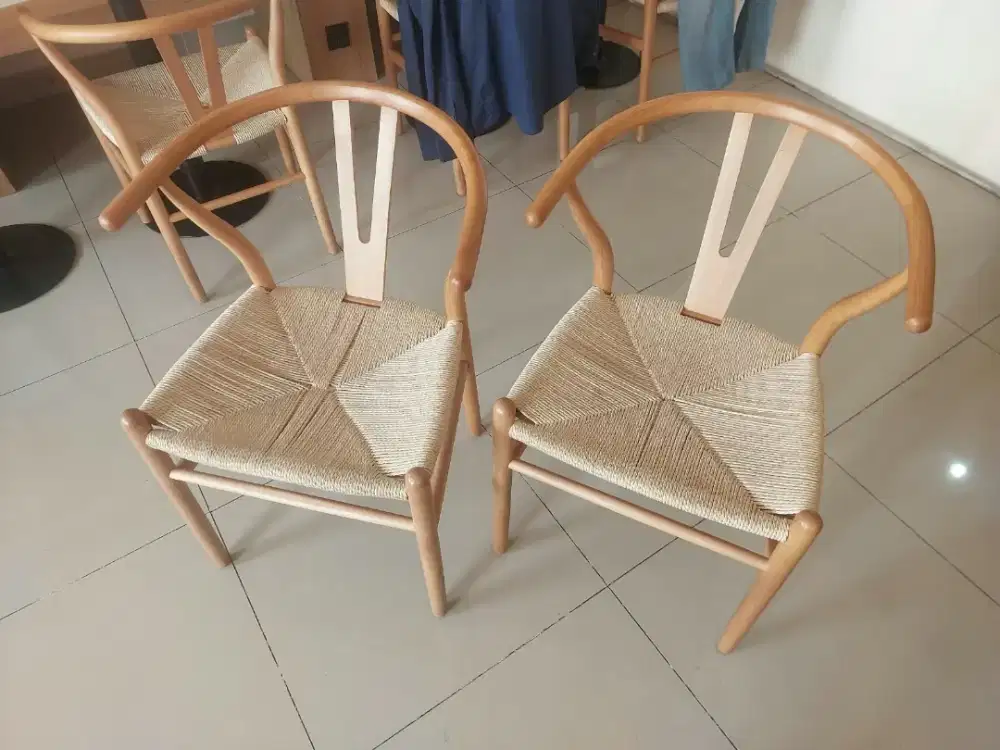 Kursi Kayu Cafe (15 Unit)