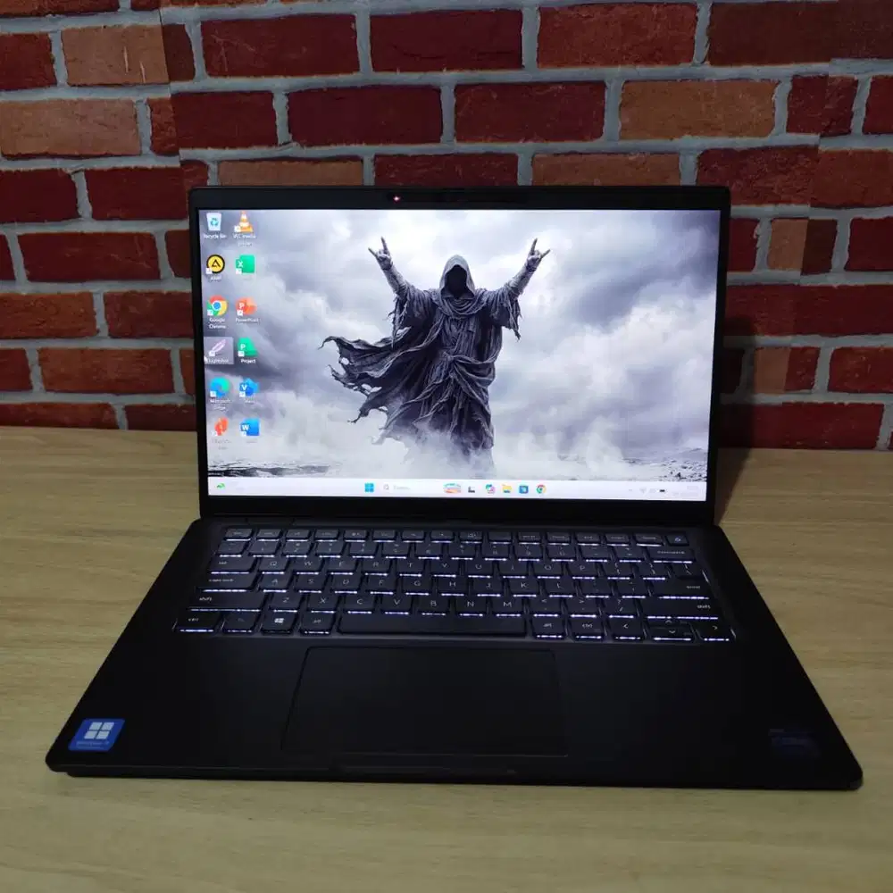Laptop Dell Latitude 7420 Intel Core i7 11th 16/512 SSD Backlight