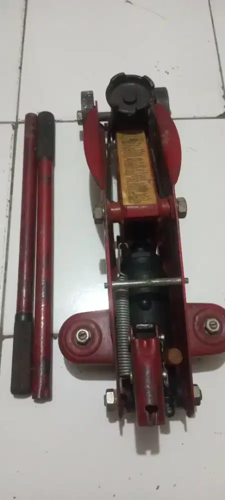 Dongkrak mobil lebih kokoh