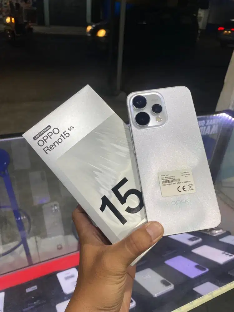 Oppo Reno 15 5G 8/256gb Second Lengkap Ori Mulus