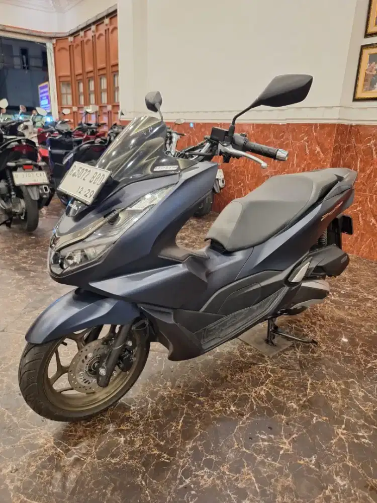 DP 1JUTA HONDA PCX 160 TIPE ABS TH 2024 KTP DAERAH RUMAH KOST KREDIT