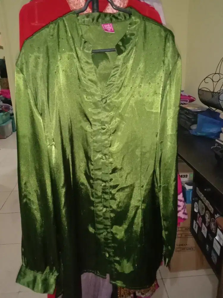 Jual atasan satin