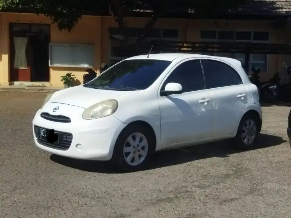 Nissan March 2011 Automatic Pajak ON