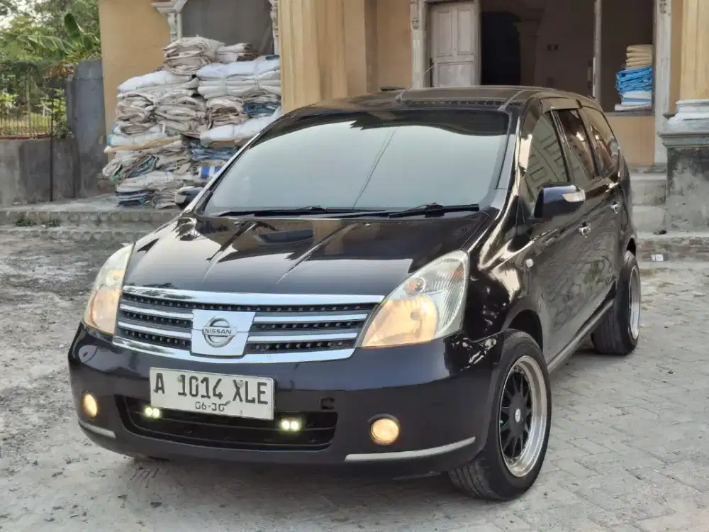 Nissan Grand Livina 2011 Xv matic