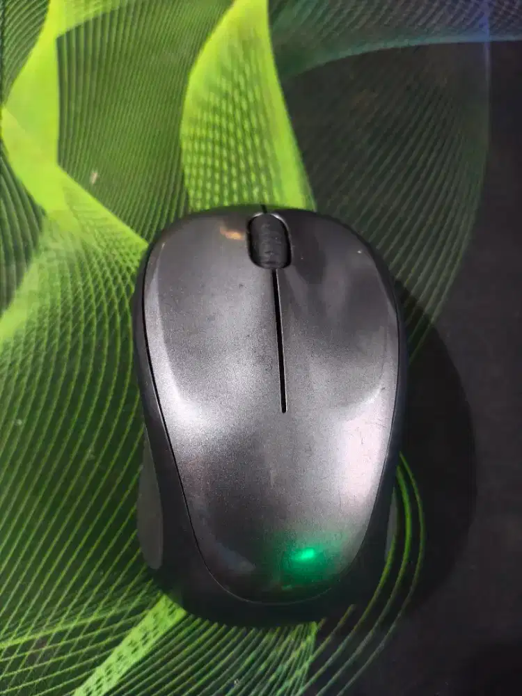 Dijual Mouse Logitech M235