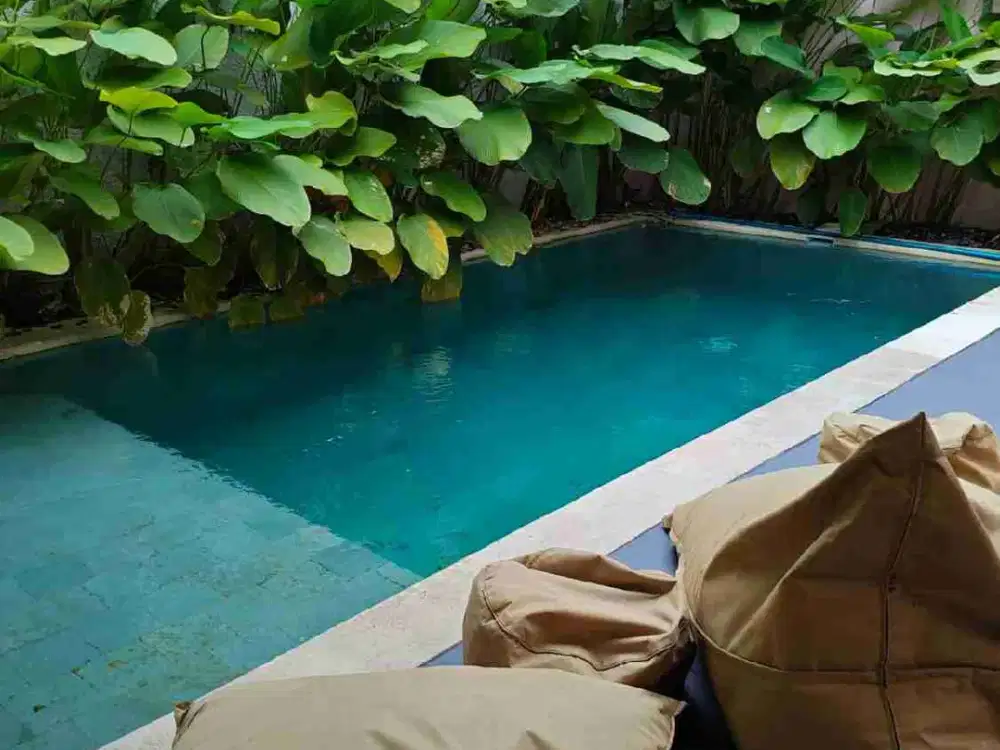 disewakan bulanan villa 3 bedroom fully furnished dipurigading jimbaran Kuta Selatan Badung Bali
